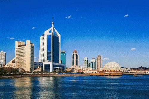 青島 能否乘自貿港與全球海洋中心城市東風，以“?？兆再Q海外倉”破局？